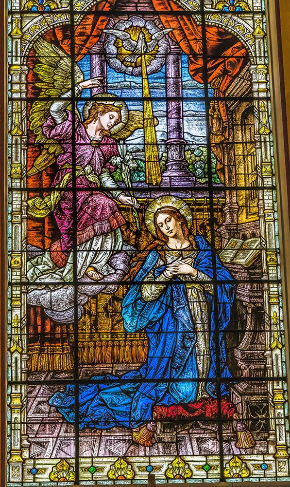 Stained glass Gesu Church-Miami-Florida. Angel Gabriel and Mary. Glass by Franz Mayer.
